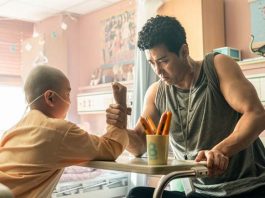 Điện ảnh Hàn Quốc lại khiến cho khán giả chực khóc nấc sau khi cười rũ rượi Cha Seung-Won SaoZone.net) - Tươi Lên Đi Mr.Lee