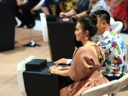 Hồng Vân và Cẩm Ly xúc động khi nhắc đến “Mưa Bụi”