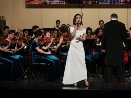 Đông Nhi lần đầu tiên mang Hit lên sân khấu Opera