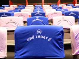 Giới trẻ tò mò trải nghiệm phòng chiếu thoát ế "Single Cinema" tại CGV