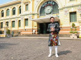 Ca sĩ Quốc Đại lịch lãm như quý ông trong Áo dài Việt Hùng