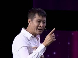 Lê Hoàng: "Áo dài không xấu nhưng