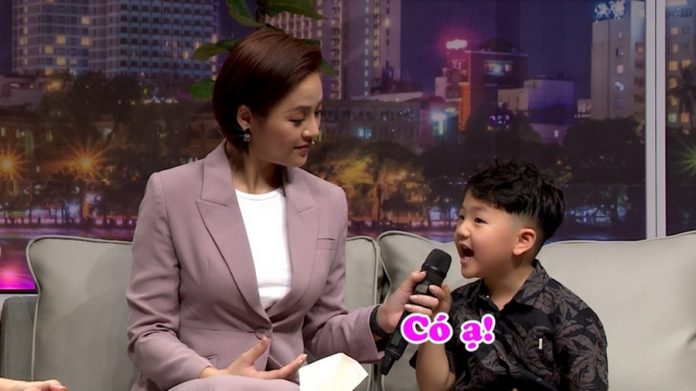 Diễn viên Thu Quỳnh bật khóc kể về hành trình đưa con trai đến cuộc sống