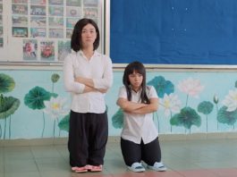 Những màn hóa thân hú hồn của Hải Triều trong sitcom mới lên sóng Hải Triều trong sitcom